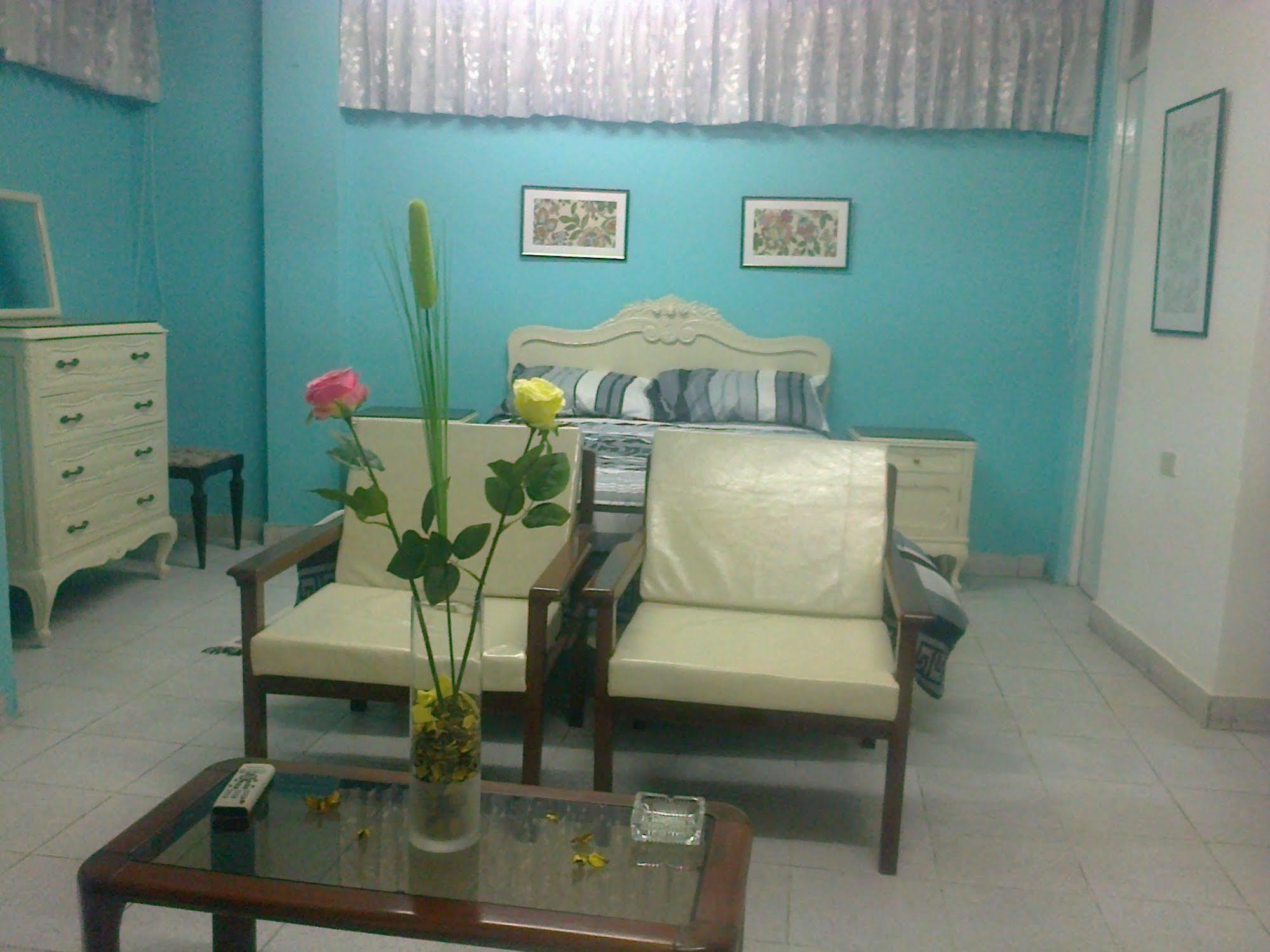 Strenua Santa Maria Suites Trujillo Esterno foto